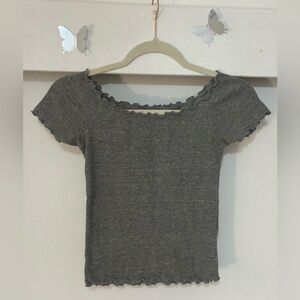 Brandy Melville gray top